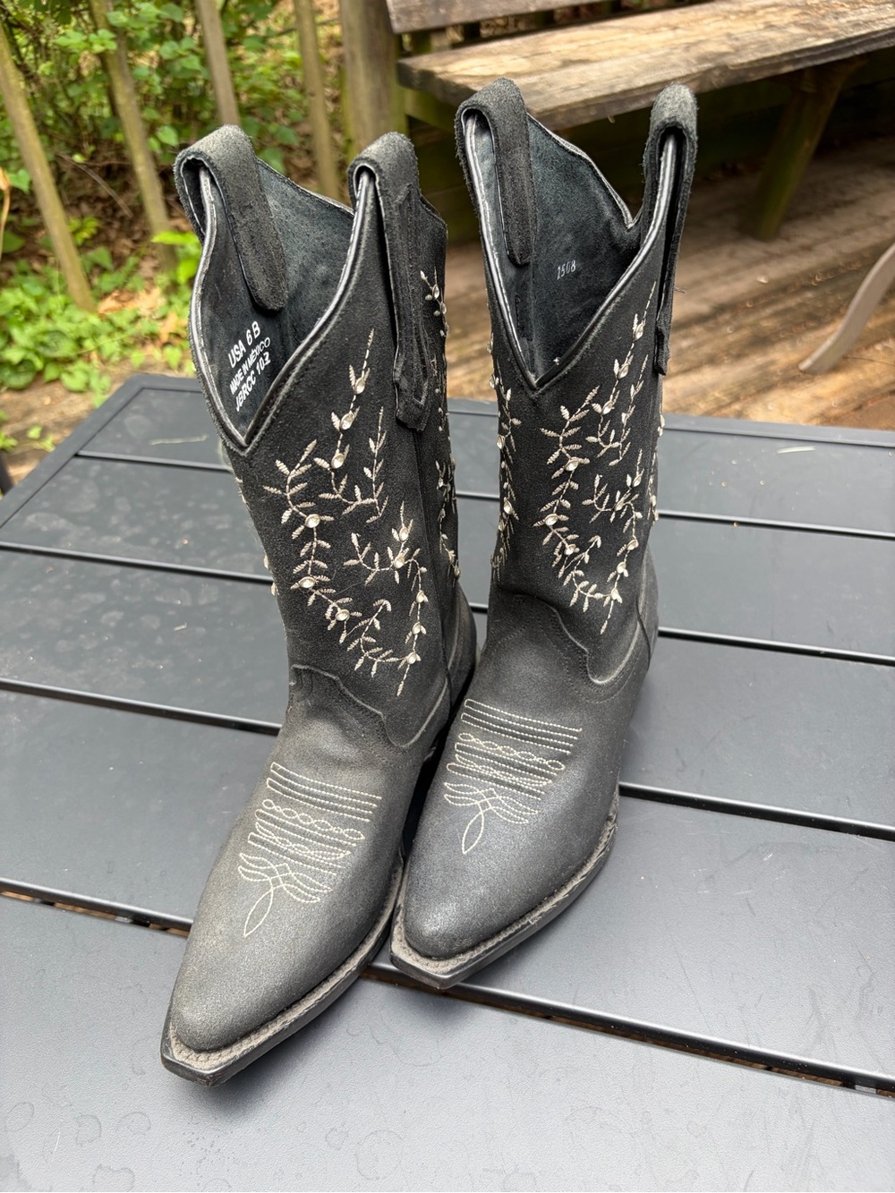 JB Dillon Women’s Black Embroidered Western Cowboy Boots